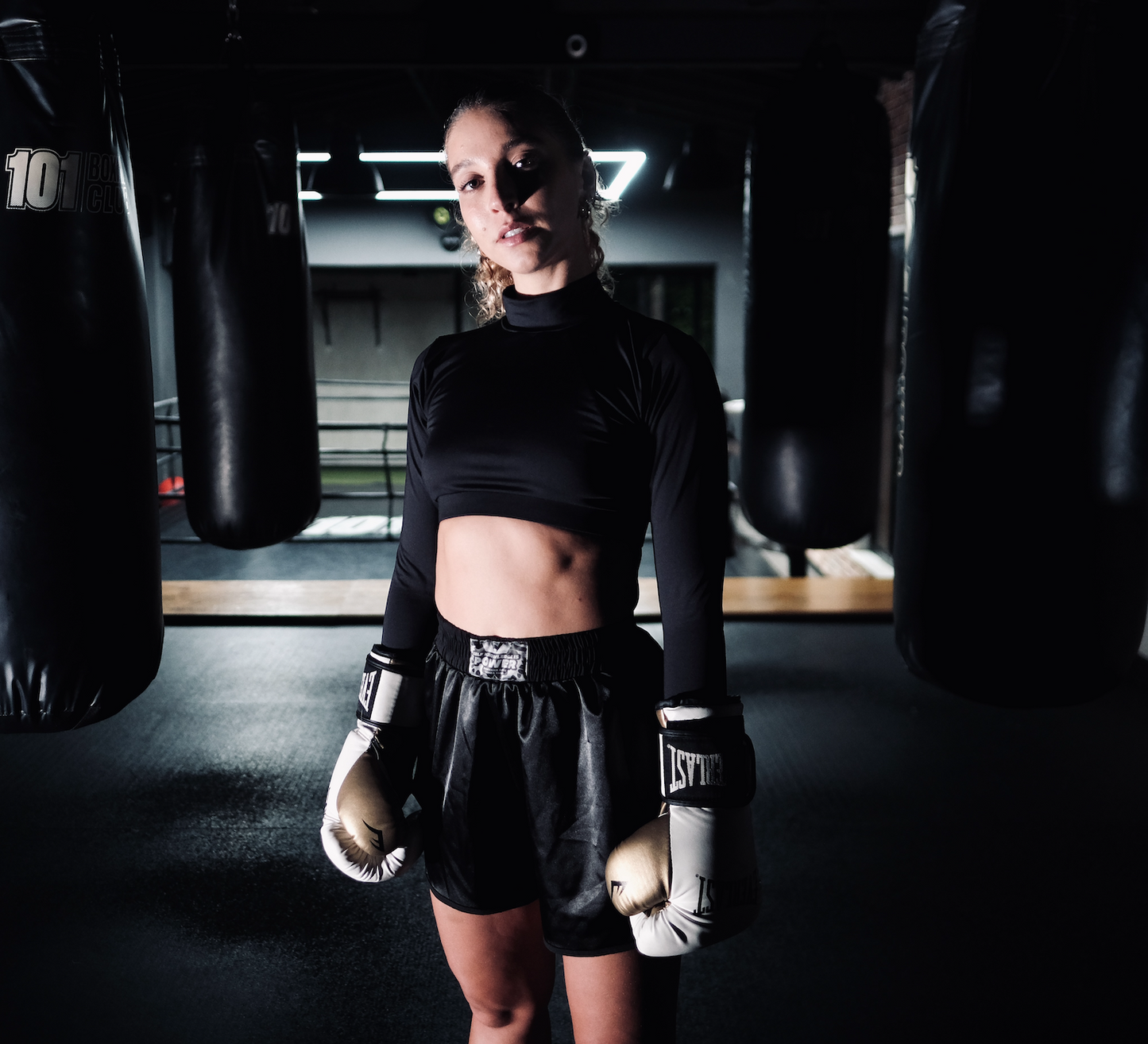 SHORT DE BOXEO NEGRO