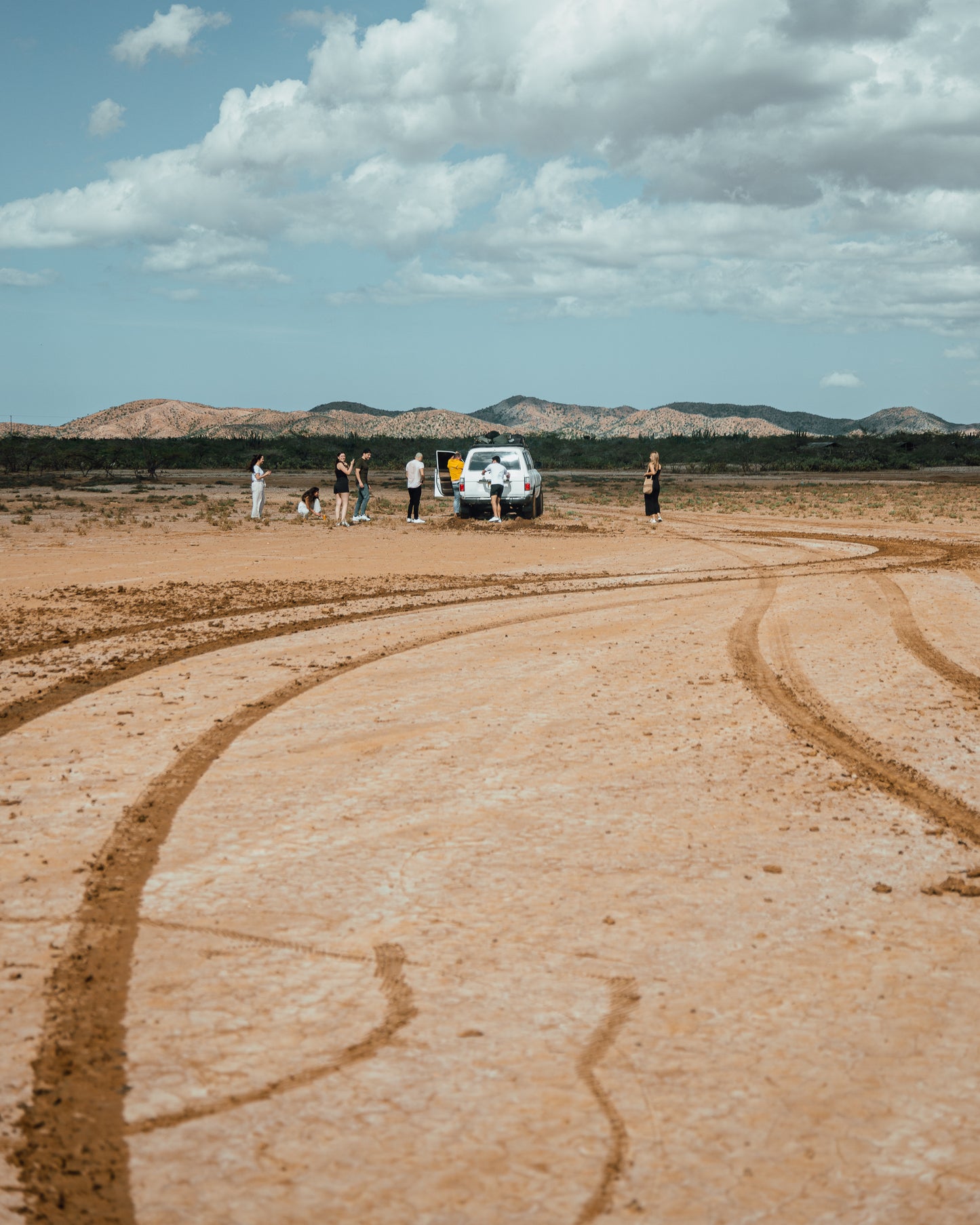 SLOW LIFE, FAST KITES EXPERIENCE